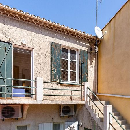 Soleil En Ville - Coeur De Ville, Climatisatise Et Au Calme Plein Sud A 300 M Du Port Vieux 拉西约塔 客房 照片